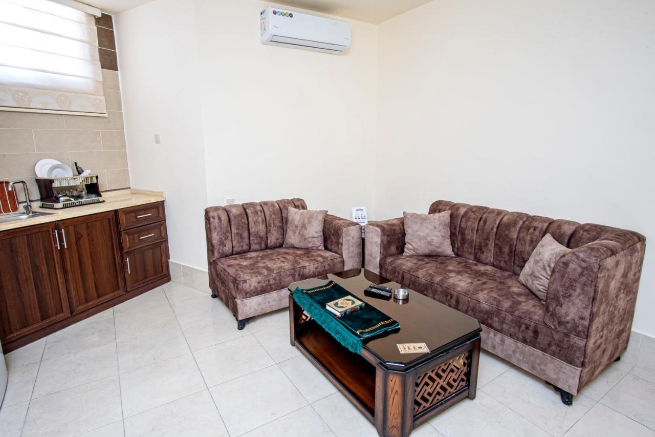 Al Riyati Hotel Apartments Akaba Kültér fotó
